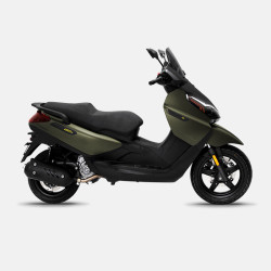 aprilia 阿普利亚 x7耀夜版 踏板摩托车
