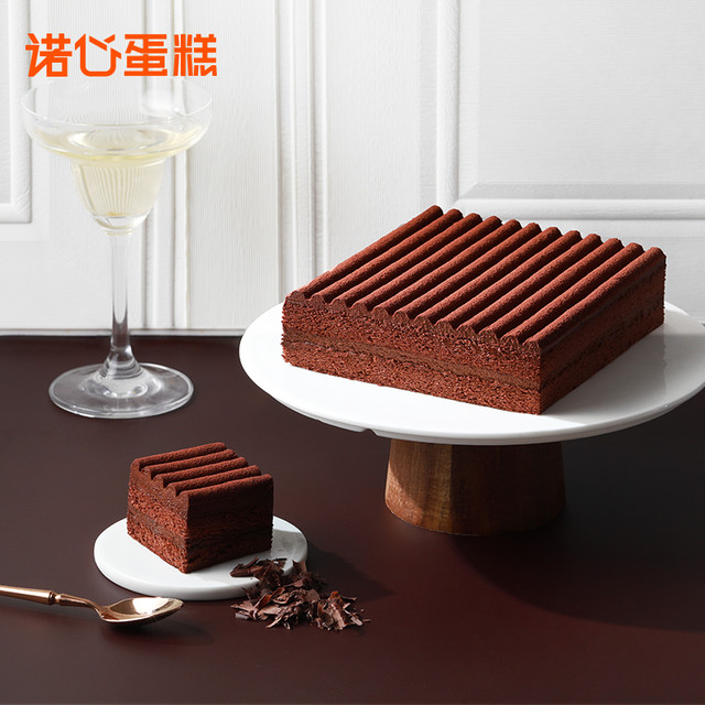 LE CAKE 诺心 法式松露巧克力奶油生日蛋糕 325g