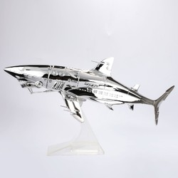 昊美術館 HOWstore Sorayama空山基 機械鯊魚 銀色雕塑