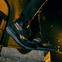 抖音超值购：Reebok 锐步 [DC宇宙联名]Reebok锐步官方新款男女LX2200蝙蝠侠跑步鞋{HQ4584}