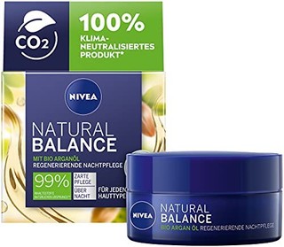 妮维雅 Natural Balance 再生晚霜（50毫升），含有有机摩洛哥坚果油、荷荷巴油和杏仁油的保湿霜，适合所有皮肤类型的滋养晚霜。