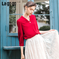 La·go·go 拉谷谷 Lagogo/拉谷谷2020新款V领纽扣装饰蕾丝衫女JCSS337A22