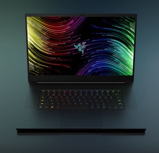 RAZER 雷蛇 灵刃17 17.3英寸游戏本（i7-12800H、16GB、1TB SSD、RTX3070Ti）