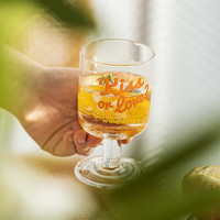 摩登主妇原创高脚玻璃杯家用夏季果汁杯高颜值杯子女生ins风牛奶杯 橙子汽水（橙色） 杯身花面见图二