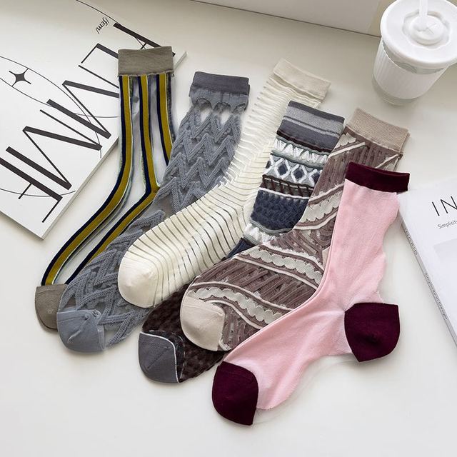 BLS 抽象拼接中筒袜