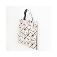 BAO BAO ISSEY MIYAKE 香港直邮BAO BAO ISSEY MIYAKE 裸色女士单肩包 BB36AG053-40