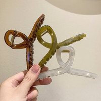 美丽义饰 大号网红抓夹亚克力盘发优雅气质鲨鱼夹后脑勺头饰发卡 咖+绿+米白（升级版三件套）