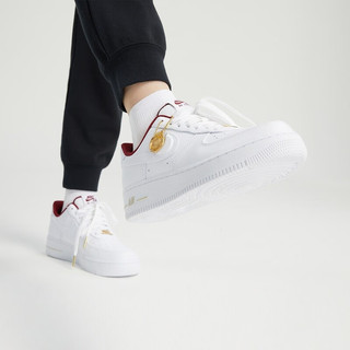 耐克nike女子WMNS AIR FORCE 1 07 SE板鞋/复刻鞋 DV7584-100 42