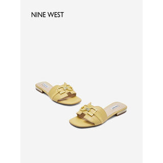 NINE WEST/玖熙拖鞋女外穿2023夏季新款休闲99饰扣低跟一字拖 浅黄 39