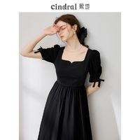 cindral 熙地 2023夏季新款法式方领黑色连衣裙女装高级感质感高腰a字裙子