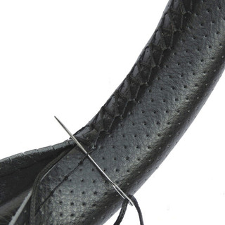 拙列 适用于本田CRV大众手缝方向盘套真皮革缝制把套通用捷达宝来 优质牛皮革商务黑色+红线