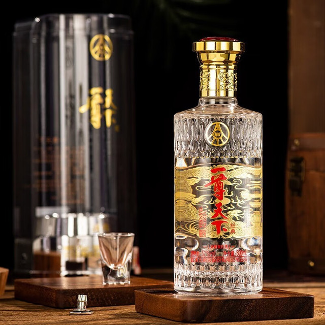 焼酎 WULIANGYE 500mL 52% vol 6901382103355_1.jpg