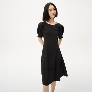 小黑裙连衣裙气质高级感设计感后背镂空泡泡袖A字裙女