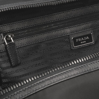 PRADA/普拉达男士 Saffiano 皮革行李袋手提包 黑色