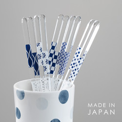 日本进口透明筷子和风印花餐具防霉防滑尖头筷家用公筷树脂筷子