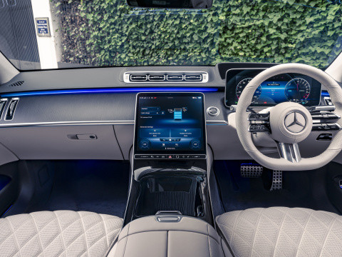 Mercedes-Benz 奔驰 S级新能源