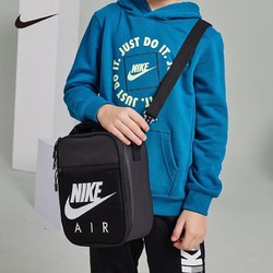 NIKE 耐克 单肩包男女童斜挎包Nike Air Jordan户外运动休闲手提儿童书包 3035正黑色 8/20均码