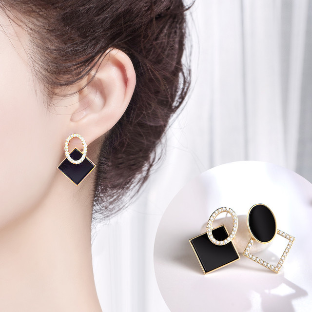 D’ORLAN 朵岚 黑金几何耳环银针气质耳钉网红不对称潮高级感耳饰