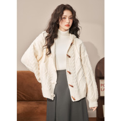 westlink西遇连帽针织衫毛衣女2023年春季新款韩系牛角扣甜美开衫毛衣