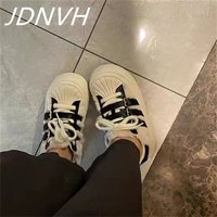 JDNVH 捷迪尼娅 新款冬季鞋子女加绒二棉鞋女学生厚底小众百搭贝壳头加棉女板鞋