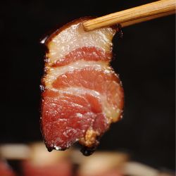 烟熏腊肉后腿腊肉2斤下单送纯猪肉腊肠1斤
