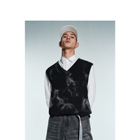 GXG 水洗色字母刺绣V领毛衣