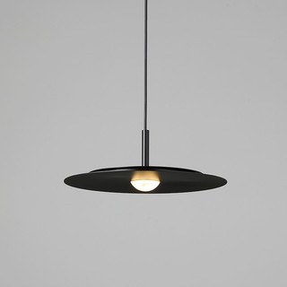 设计师款丹麦超薄飞碟吊灯北欧简约创意护眼卧室床头吧台餐厅灯具