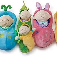 MANHATTAN TOY ugg Pod Hunny Bunny 婴儿娃娃，带舒适的睡袋，适用于6个月以上的宝宝