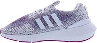 adidas 阿迪达斯 女式 Swift Run 22 运动鞋, 未来白/鲜粉色, 7.5