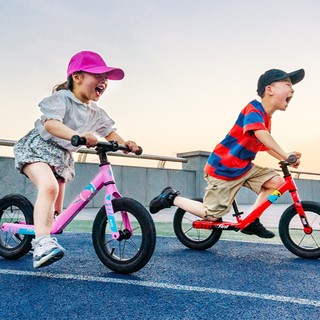 书比（sooibe）儿童平衡车1.5-5岁无脚踏自行车小童宝宝滑步车男女孩儿入门滑行 红色-充气胎可拆卸脚踏