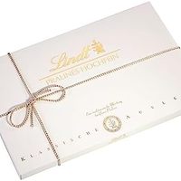 Lindt 瑞士莲 果仁巧克力礼盒，含酒精和不含酒精的 20 种口味，500g，50 块