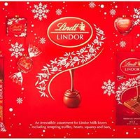 Lindt 瑞士莲 LINDOR 牛奶巧克力松露、心形、正方形和酒吧 圣诞精选礼品盒 234g