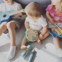 Moulin Roty 法国进口moulinroty启蒙婴幼儿童乐器早教音乐玩具木琴手敲琴摇鼓