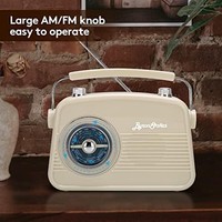 Byron Statics 便携式收音机 AM FM，带内置扬声器的复古复古收音机，电源插头或 1.5V AA 电池 - 奶油色
