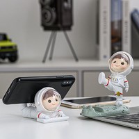 云之凡 创意可爱宇航员太空人懒人神器ipad手机支架桌面便携手机座架摆件