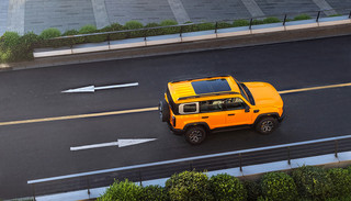 北京汽车 BJ40  24款 城市猎人版 2.0T 至尊型