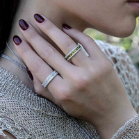 APM Monaco密镶卡其色戒指女高级时尚饰品 銀白色密镶卡其色戒指 58码
