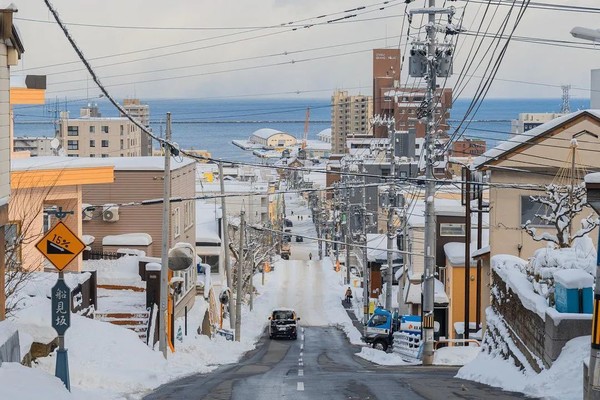 99%外国人不知的最后秘境！北海道5-6天深度纯玩团 四款产品涵盖所有玩法，乘破冰船/滑雪温泉/看企鹅巡游等