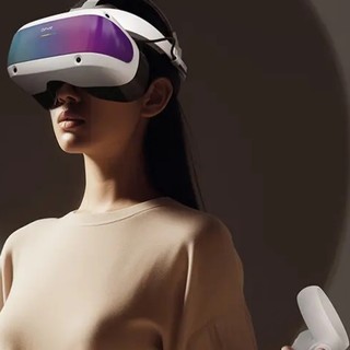 DPVR 大朋VR E4 PCVR游戏眼镜 性能版