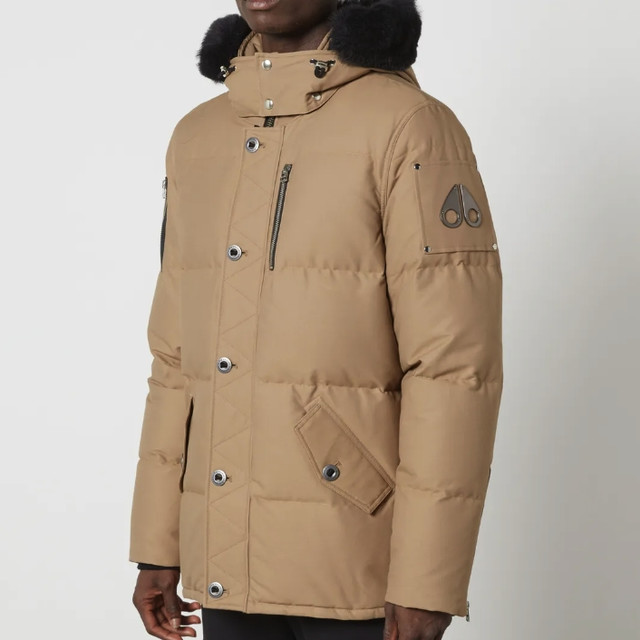 MOOSE KNUCKLES 男士羽绒服