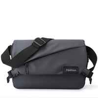 大容量男士单肩斜挎包