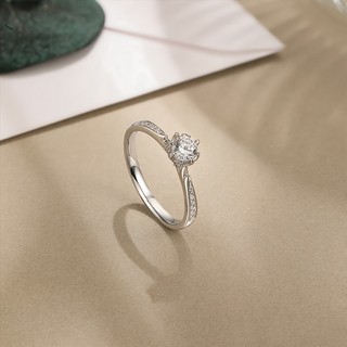 周六福（ZLF）新年 18K金钻石戒指女璀璨群镶奢华与你偕老求婚结婚钻戒 30分 SI/IJ 13号