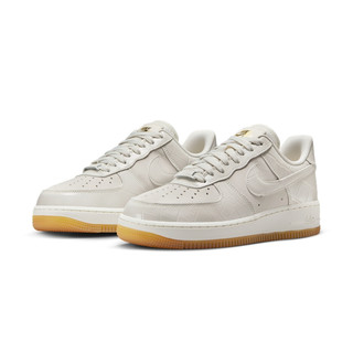 NIKE 耐克 Air Force 1'07 Lx 女子休闲运动鞋 DZ2708