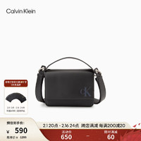 卡尔文·克莱恩 Calvin Klein 女包翻盖式字母压印宽肩带手提小方包单肩斜挎包新年礼物DH3249 001-黑色 OS