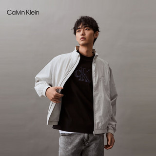 Calvin Klein Jeans24春夏男士户外休闲简约刺绣立领夹克外套J325905 PC8-银河灰 XXL