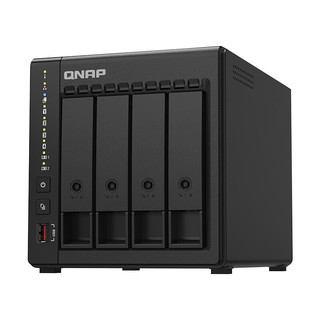 威联通（QNAP）TS-466C 四盘位8G内存四核心奔腾银牌处理器网络存储服务器（内含硬盘4T*2）
