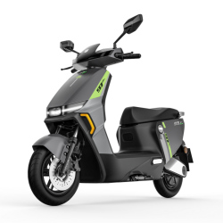 luyuan绿源电动车s70长续航电动摩托车72v26a石墨烯代步电瓶车