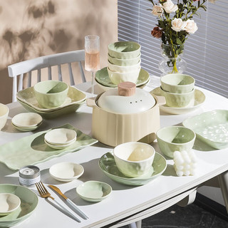 尚行知是 奶油风碗碟套装家用清新2022米饭碗小碗盘碗具餐具组合 奶黄奶绿 - 6人食26件配汤碗
