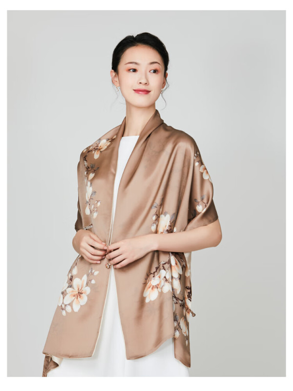 吴蚕里 真丝披肩女带盘扣双层双面印花桑蚕丝丝巾礼盒装好看的女士