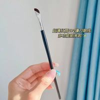 镰刀眼线刷斜角修容刷眼睑红颜192镰刀眼线刷极细扁平卧蚕化妆刷